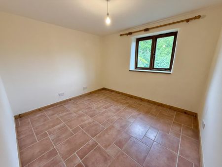 2 bedroom house to rent - Photo 2