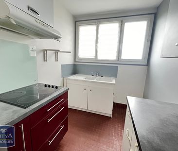 Location Appartement 2 pièces 46m² BOURGES 18000 - Photo 2