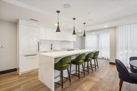 For Lease - 2333 Khalsa Gate Unit# 112, Oakville, Ontario - Photo 2