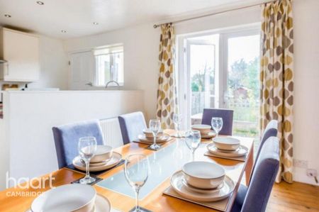 3 bedroom terraced house to rent - Photo 5