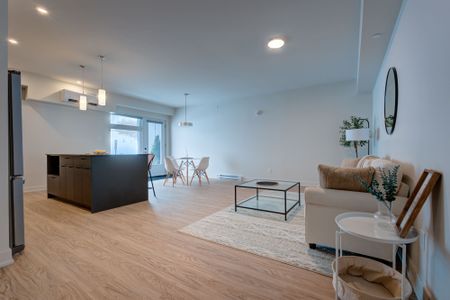 For Lease - 205-70 Vieux-Silo Road, Orleans - Cumberland and Area, Ontario - Photo 3