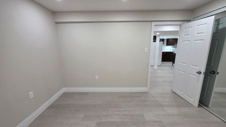 For Lease - 3811 Althorpe Circle Unit# Basement, Mississauga, Ontario - Photo 2