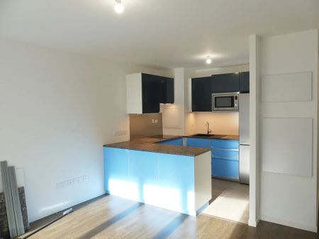 Location Appartement 2 pièces 43m² CHATENAY MALABRY 92290 - Photo 2