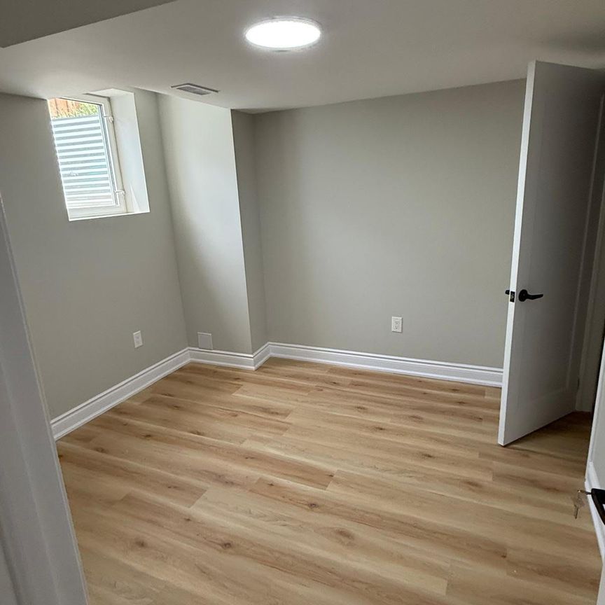For Lease - 44 petch Avenue, Caledon, Ontario - Photo 1