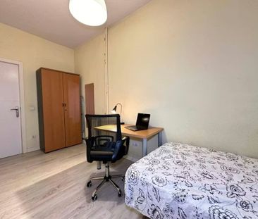 Paseo de Santa María de la Cabeza, Madrid, Community of Madrid 28045 - Photo 5