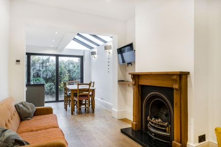 3 bedroom house to rent - Photo 2