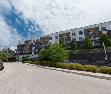 For Lease - 555 William Graham Drive Unit# 114, Aurora, Ontario - Photo 2