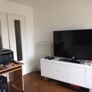 Chambre ds une colocation étudiants - Photo 2