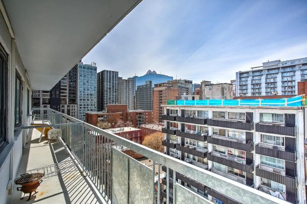 3445 Hutchison — Small Studio - Photo 1