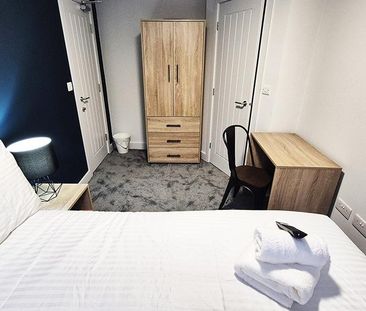 3 bedroom terraced house to rent - Photo 4