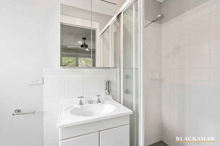 Stylishly Updated Single-Level Home - Photo 5