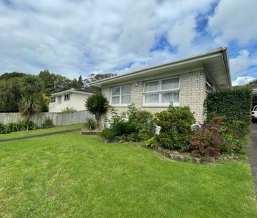 BRICK AND TILE - Photo 3