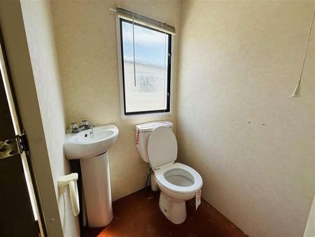 Sunrise Cottages, Mile Tree Lane, Aldermans Green, Coventry, CV2 - Photo 5