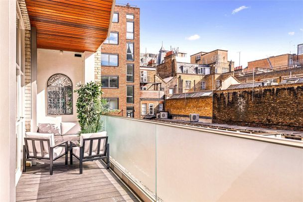 Southampton Street, Covent Garden, WC2E, London - Photo 1