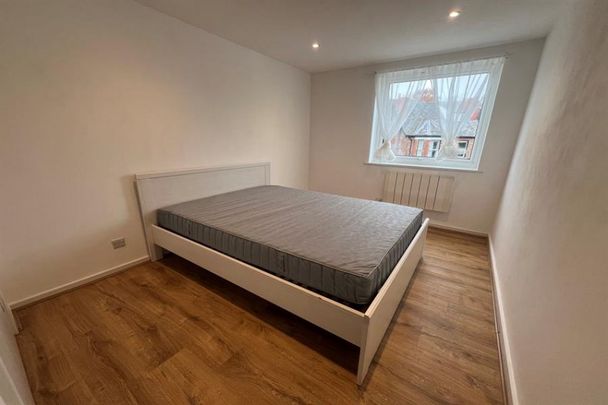 1 Bedroom Apartment To Let - Photo 1