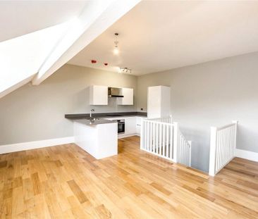 2 bedroom apartment to rent - Photo 3