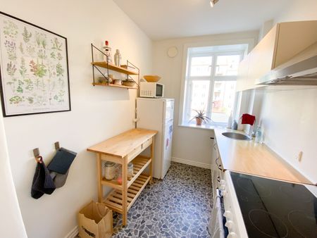 Dejlig og rummelig 2-værelses lejlighed med skøn udsigt - Foto 5