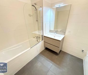 Location Appartement 3 pièces 63m² PUTEAUX 92800 - Photo 3