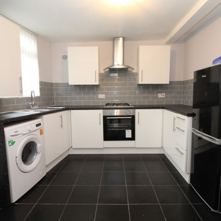 Bessbrook Road, Aigburth, L17, L4, Chiltern - Photo 1