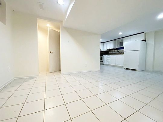 For Lease - 92 Holwood Avenue Unit# Lower, Toronto, Ontario - Photo 1