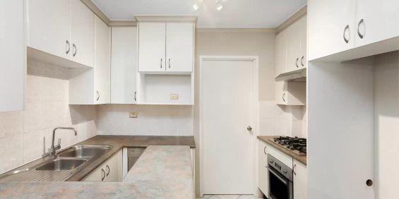 MGM MARTIN – TWO BEDROOM APARTMENT (BUILDING K2, LEVEL 5) - Photo 3