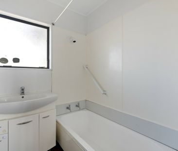 A CUTE HOME - Photo 2