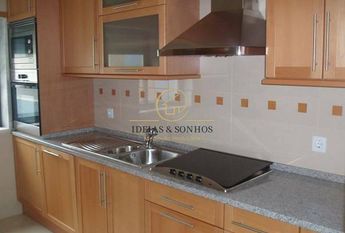 Apartamento T2 em Setúbal