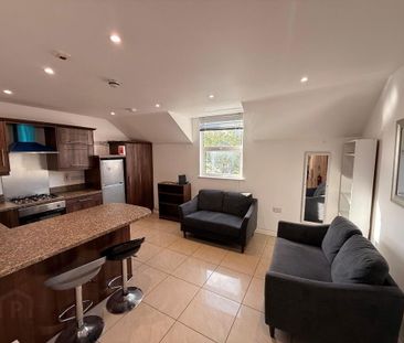 Flat 3, 89 Wellesley Avenue, Belfast, BT9 6DH - Photo 3
