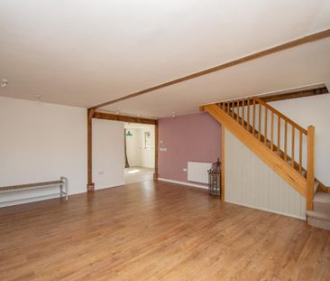 2 bedroom detached house to rent - Photo 1