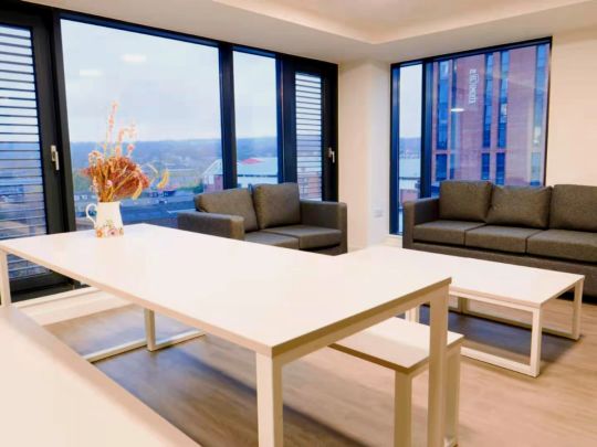 Premier B En-Suite - Photo 1