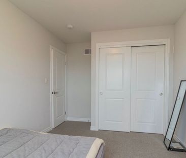 For Lease - 45 Sycamore Street, Welland, Ontario - Photo 6