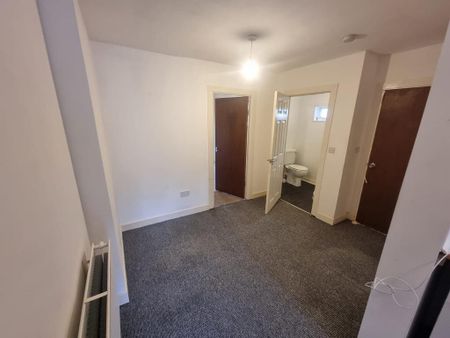 1 bedroom property to rent - Photo 5