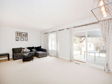 For Lease - 2335 Council Ring Road Unit# Main, Mississauga, Ontario - Photo 4