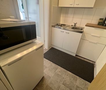 Schöne, modern möblierte Wohnung - Photo 5