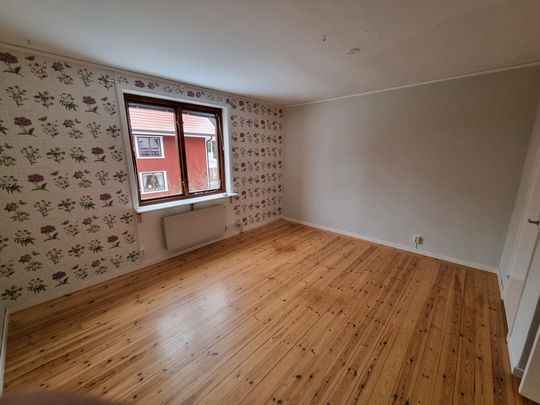 Folkströmsvägen 4B - Foto 1