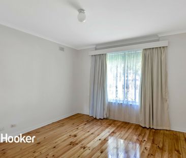 24 Thorndon Crescent, Paradise SA, Belconnen - Photo 3