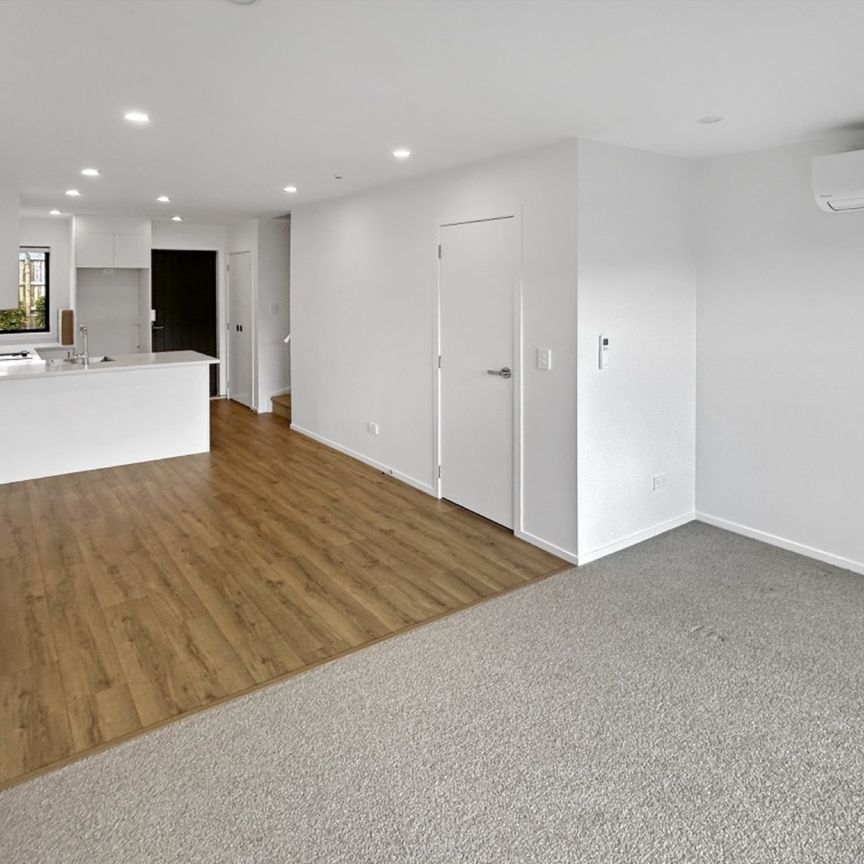 Like new for you - Photo 1