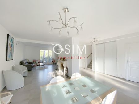 Tout savoir sur cette maison à La Celle-Saint-Cloud - Photo 3