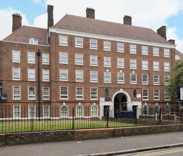 4 bedroom flat to rent - Photo 5