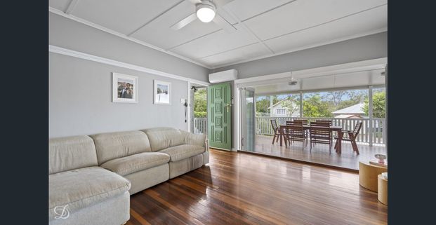 Charming 3-Bedroom Home in Keperra for Rent - Photo 1