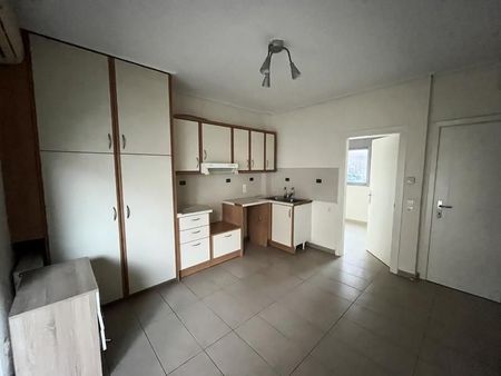 Διαμέρισμα για ενοικίαση Κάτω Αιγάλεω - Εσταυρωμένου (Αιγάλεω) - Φωτογραφία 2