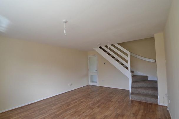 2 bedroom semi-detached house to rent - Photo 1