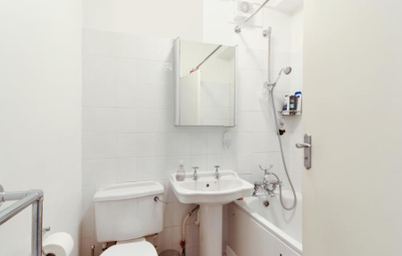 2 bedroom apartment to rent - Photo 5