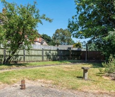 Warwick Road, Canterbury, CT1 - Photo 2