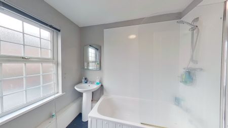 Claremont Villas, Hyde Park - Photo 3