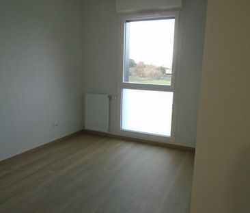 Location Appartement 3 pièces 63m² VILLENEUVE TOLOSANE 31270 - Photo 2