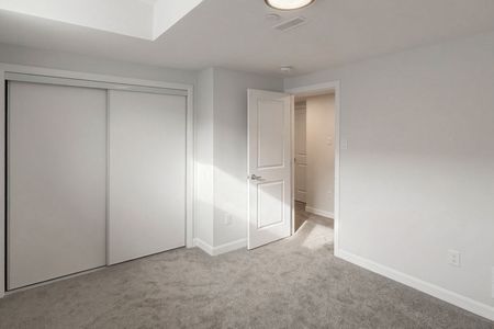 For Lease - 401 Glenroy Gilbert Drive Unit# 20, Barrhaven, Ontario - Photo 3