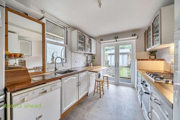 Sunnydene Road, Purley, CR8 - Photo 1