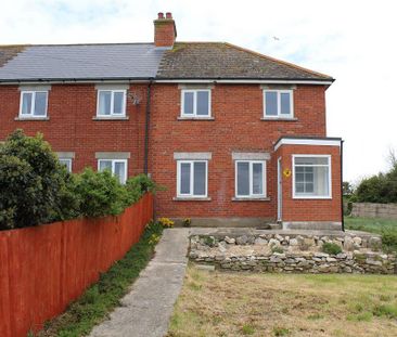 3 bedroom end of terrace house to rent - Photo 1
