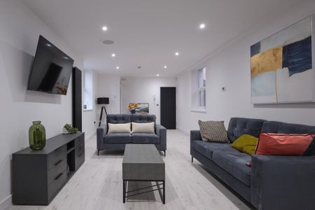 6 bedroom house of multiple occupation to rent - Photo 3